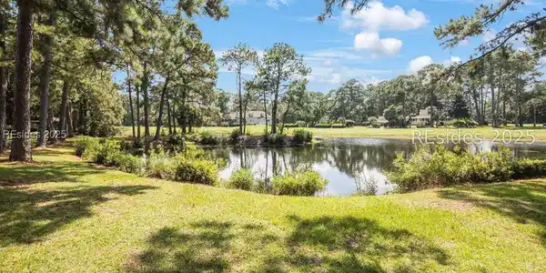 21 Calibogue Cay Road