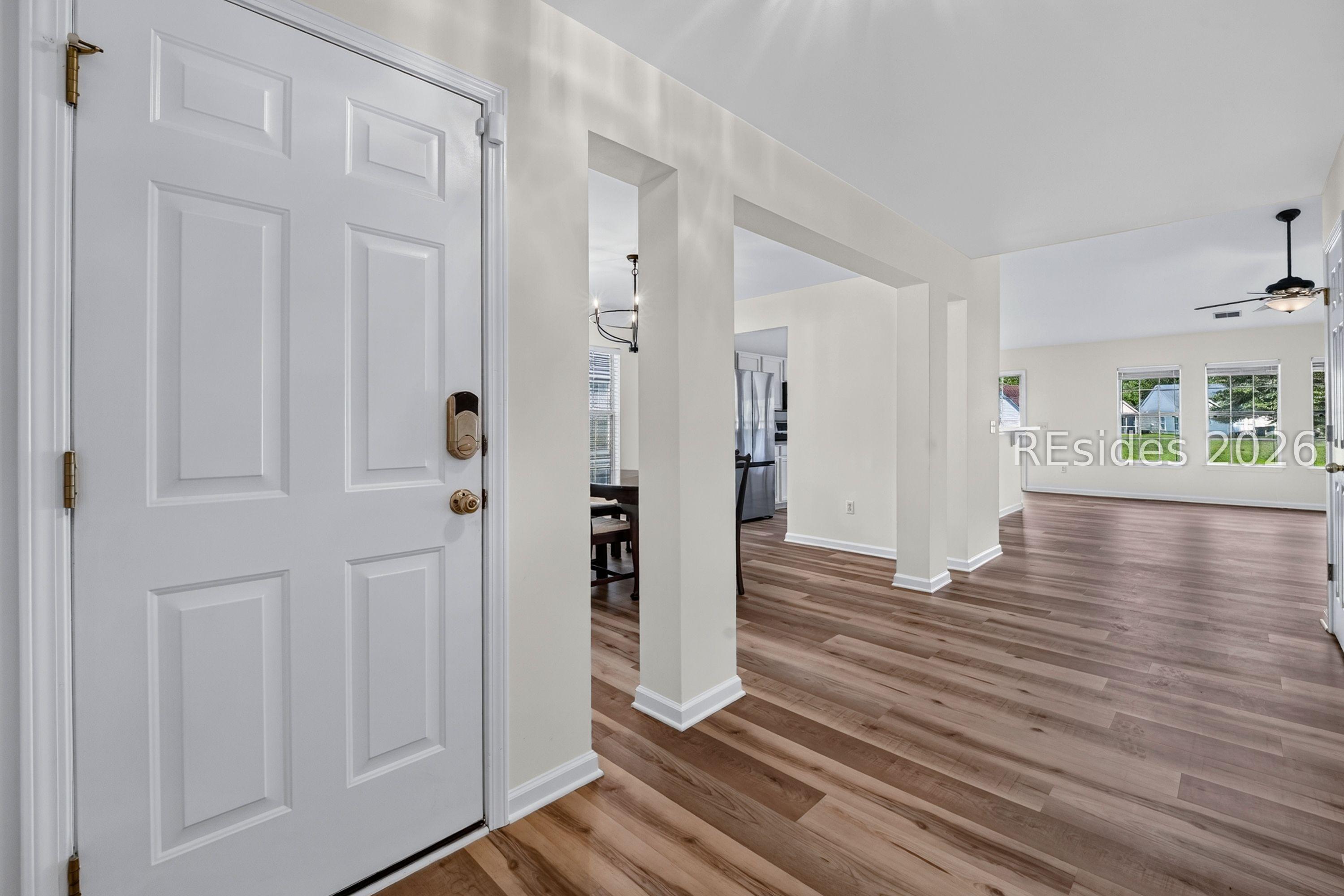 Image 4: Entry Foyer