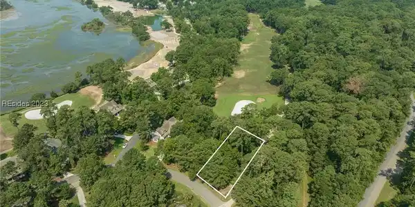 4 Island Creek Drive