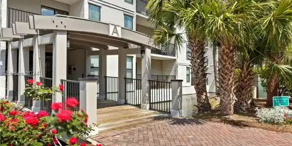 34 S Forest Beach Drive
