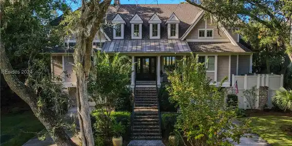 63 N Calibogue Cay Road