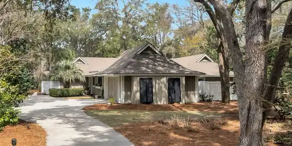 5 Audubon Place