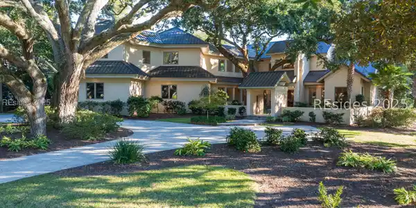 65 N Port Royal Drive