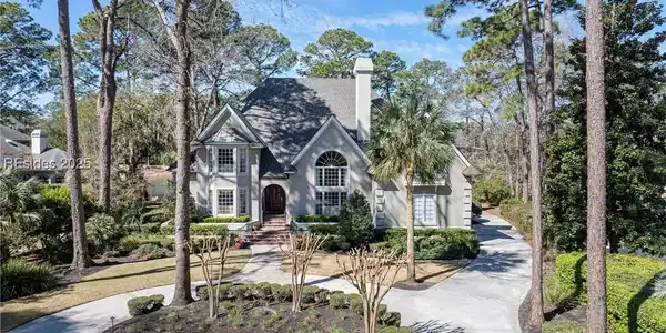 18 Kings Tree Road