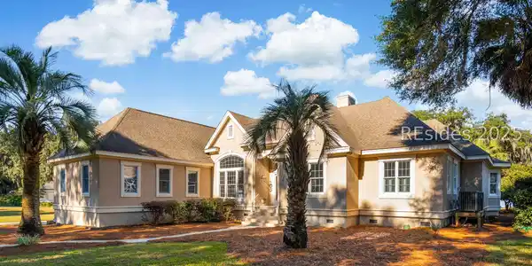 210 Old Plantation Drive