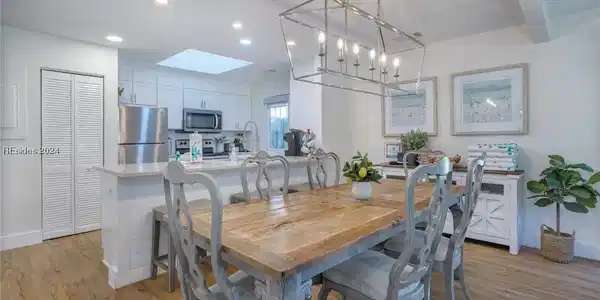 45 Queens Folly Road