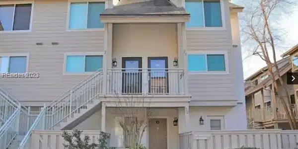 15 Deallyon Avenue