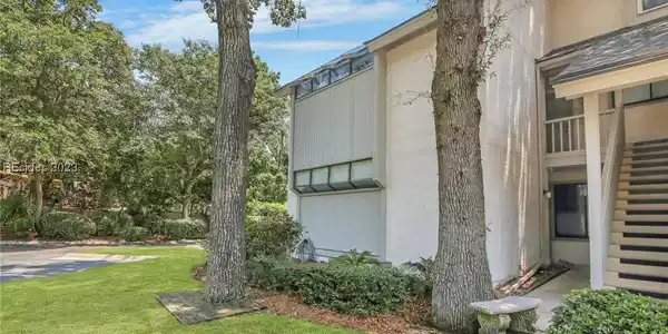 36 Deallyon Avenue