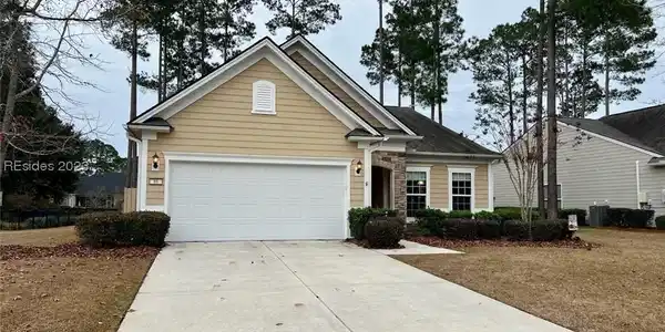 86 Bainbridge Way