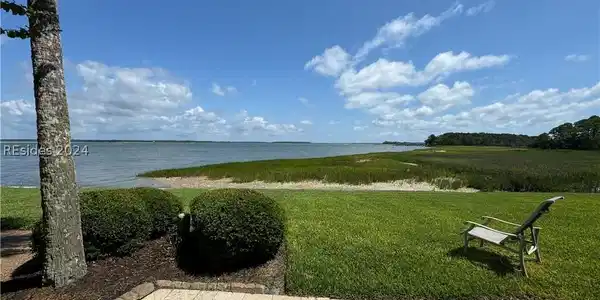 146 Lighthouse Road