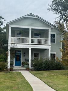 1 Middle Island Street