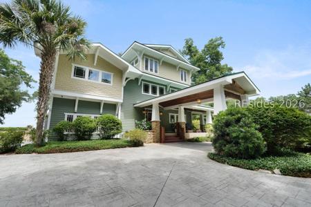 14 Comfort Point