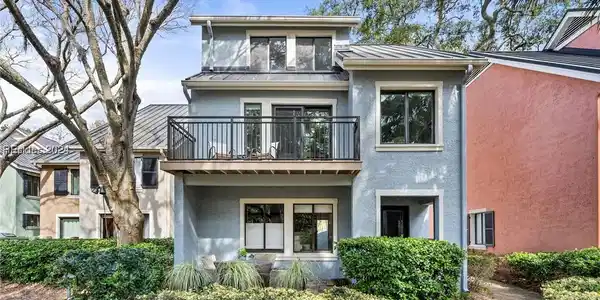 135 Lighthouse Road
