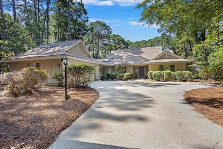 19 Headlands Drive