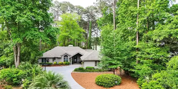 5 Blackgum Place