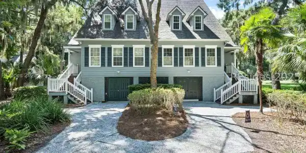 17 Plantation Homes Drive