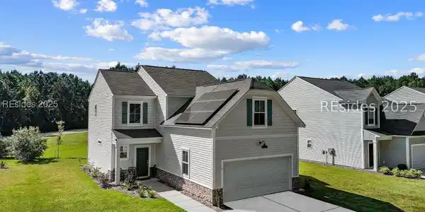 5 Woodland Court