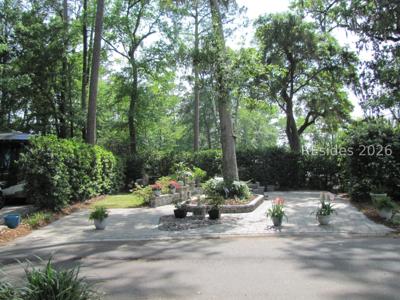 133 Arrow Rd., #300