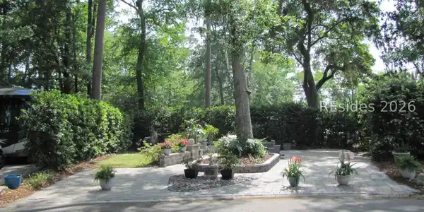 133 Arrow Rd., #300