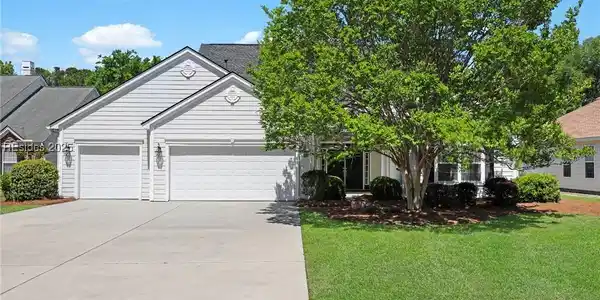 30 St Simons Drive