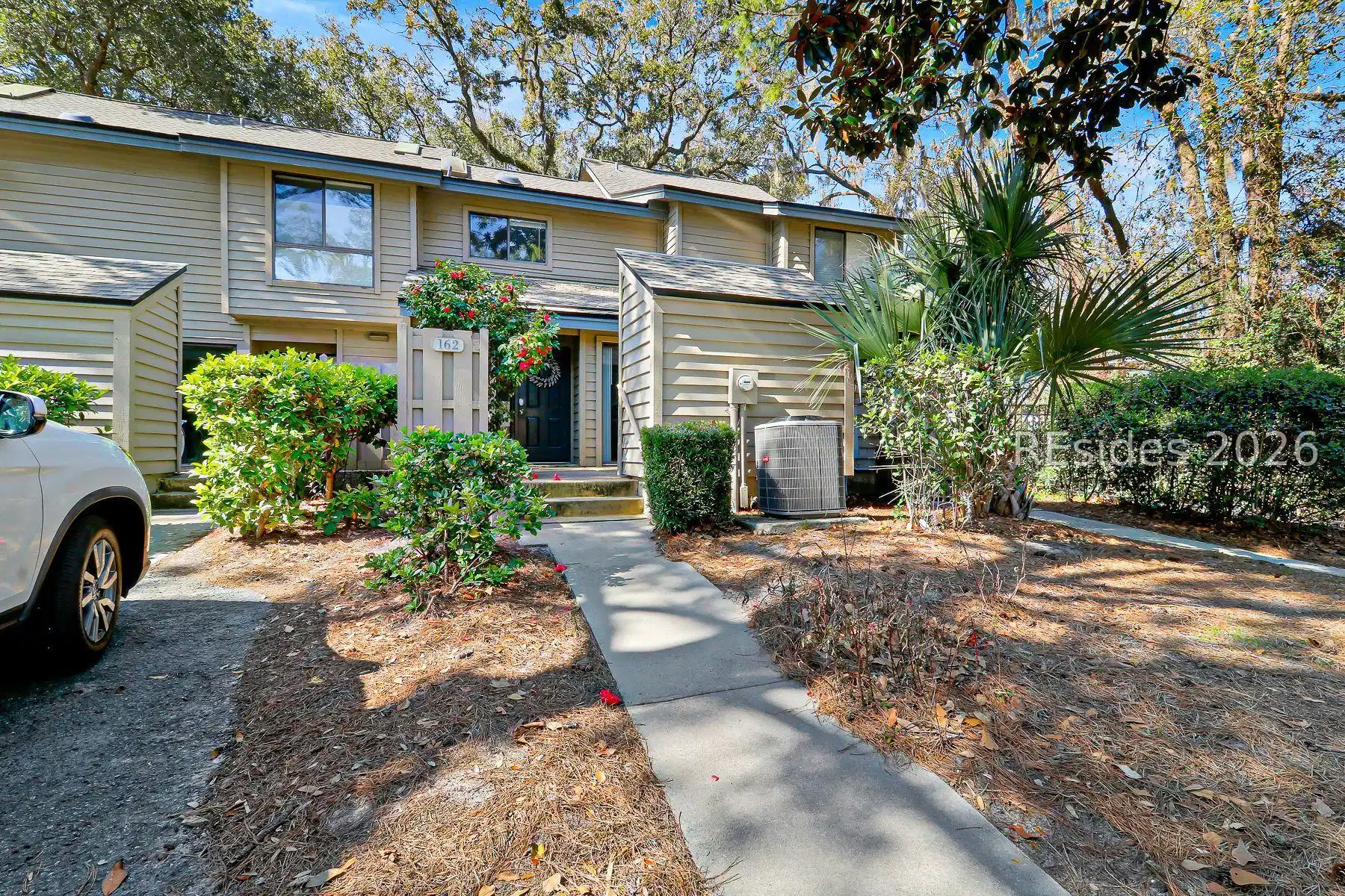 Image 1: Welcome Home to 162 The Greens! Image 1: Welcome Home to 162 The Greens!
