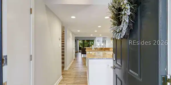 Image 3: Enter into the villa Image 3: Enter into the villa