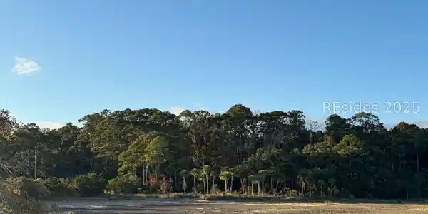 21 Pine Island Road