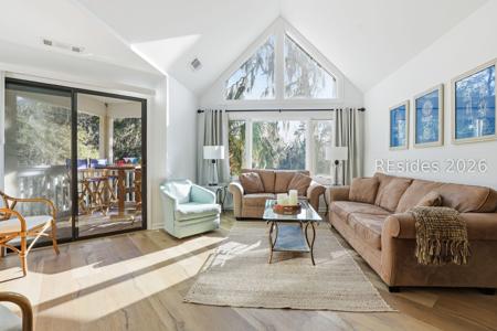 200 Colonnade Drive