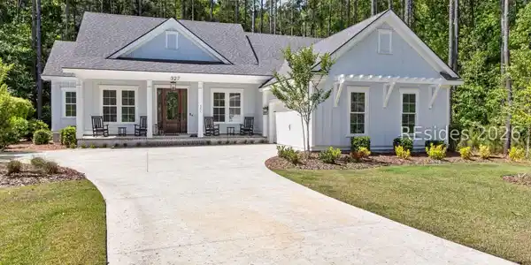 327 Hampton Lake Drive
