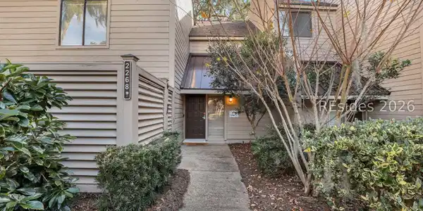 107 Lighthouse Road
