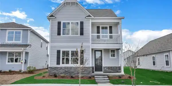 35 Whispering Oaks Circle