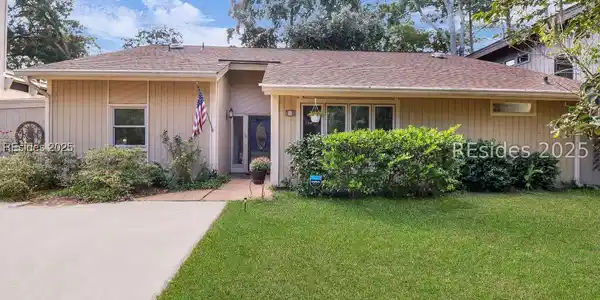 8 Water Oak Drive