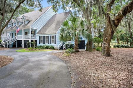 7 Plantation Homes Drive
