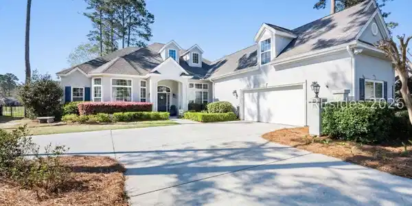 119 Bainbridge Way