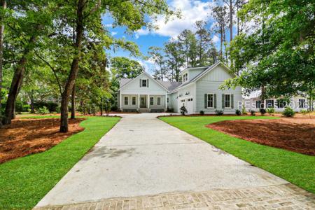 12 Oldfield Village Road