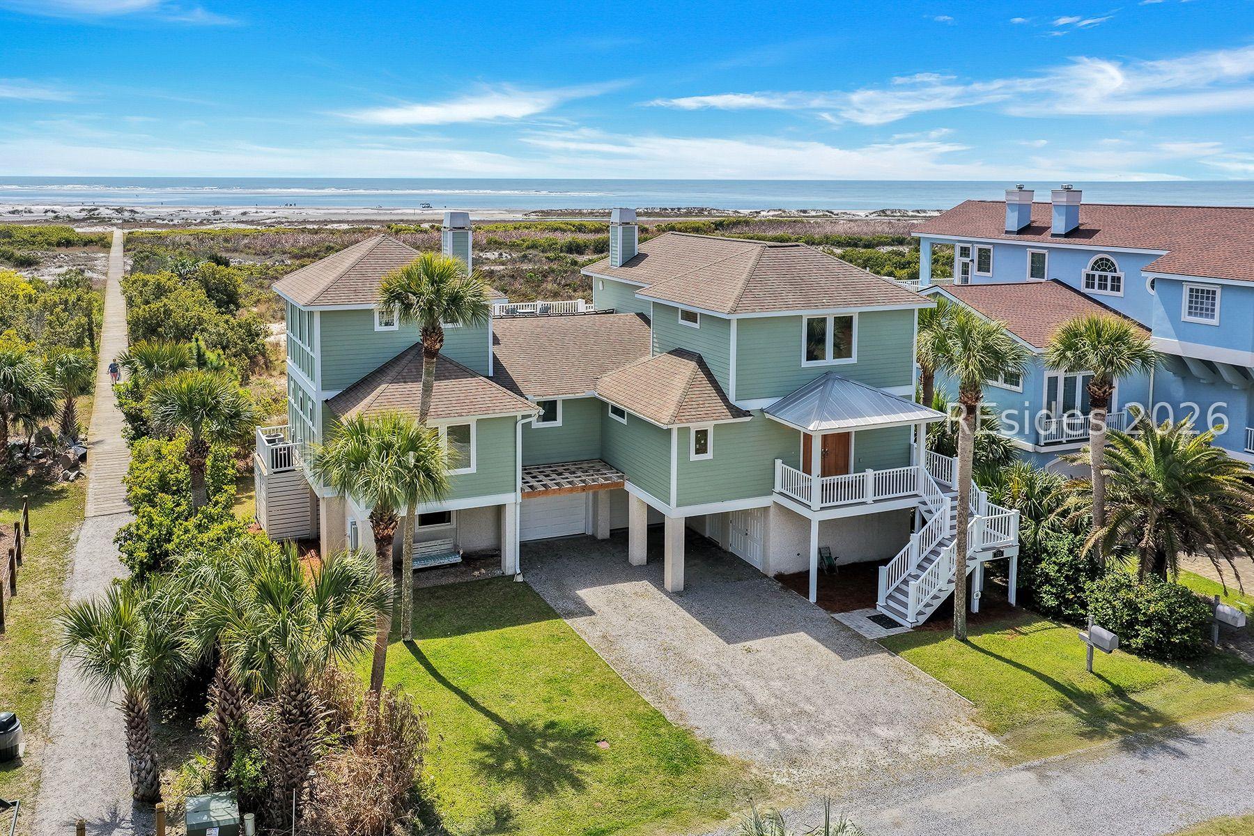 Image 1: 725 Sea Dragon Ocean Front/Oceanfront/Beach walk