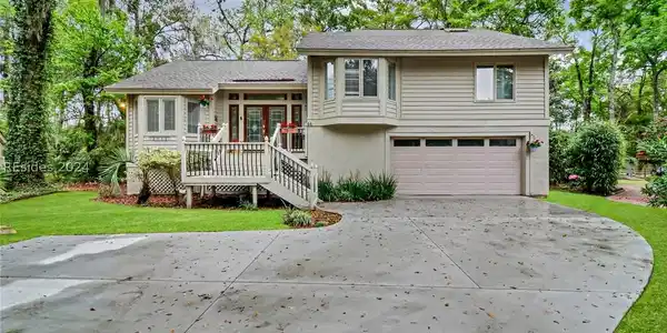 44 Acorn Lane