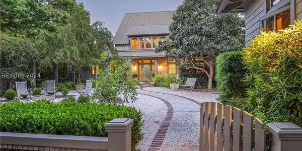 21 Old Tabby Road