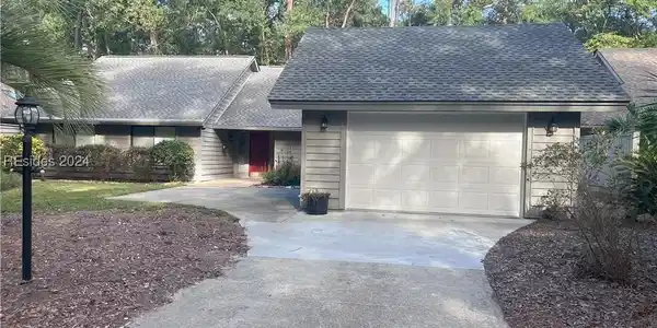9 Edgewood Drive