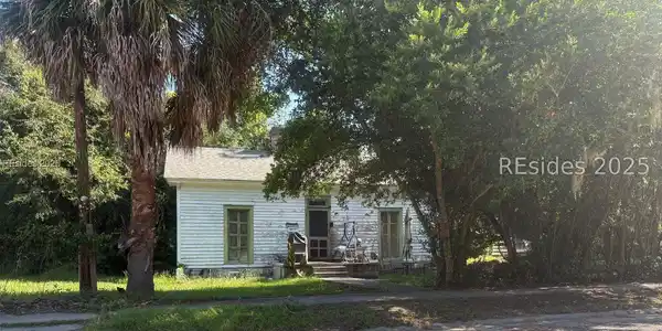 1909 Duke Street
