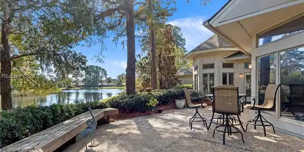 17 Oyster Reef Cove