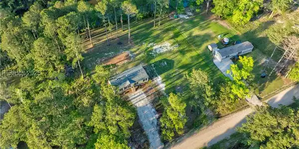 83 Bailey Circle