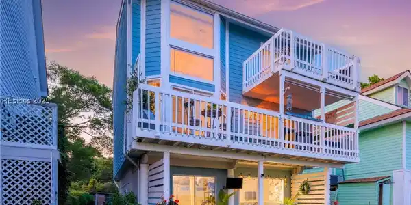 51 Marshland Road