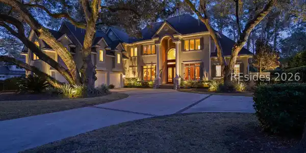 754 Colonial Drive