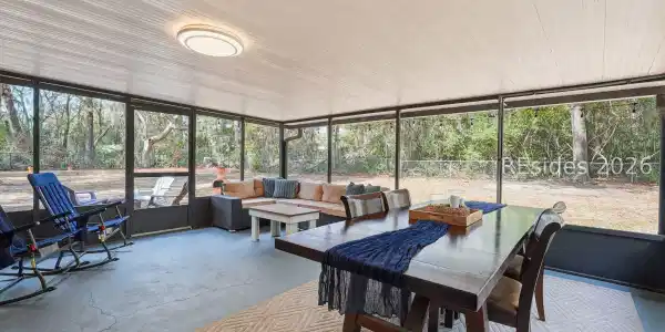 7 Woodbine Drive