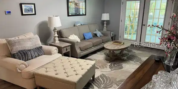 Image 4 Image 4