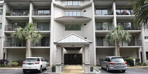 3 Wimbledon Court