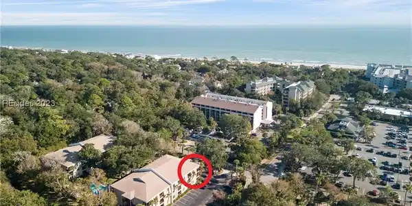 21 Lagoon Road
