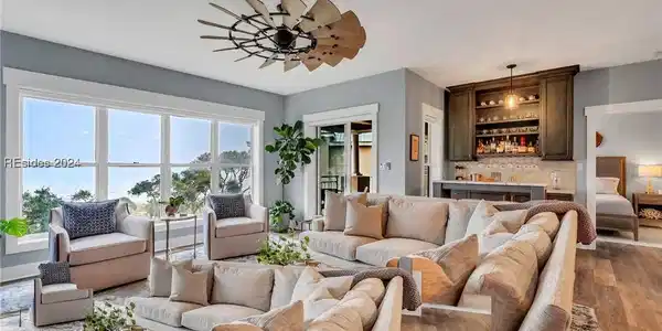 41 Ocean Lane