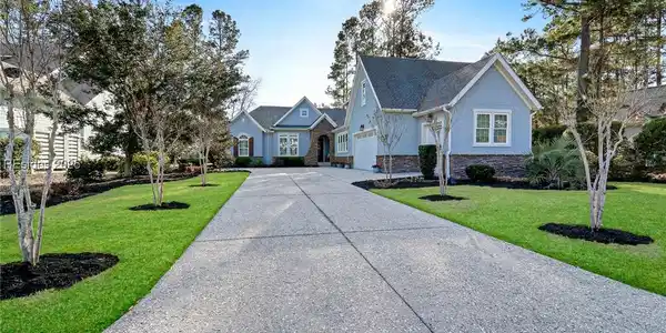 21 Anchor Cove Court